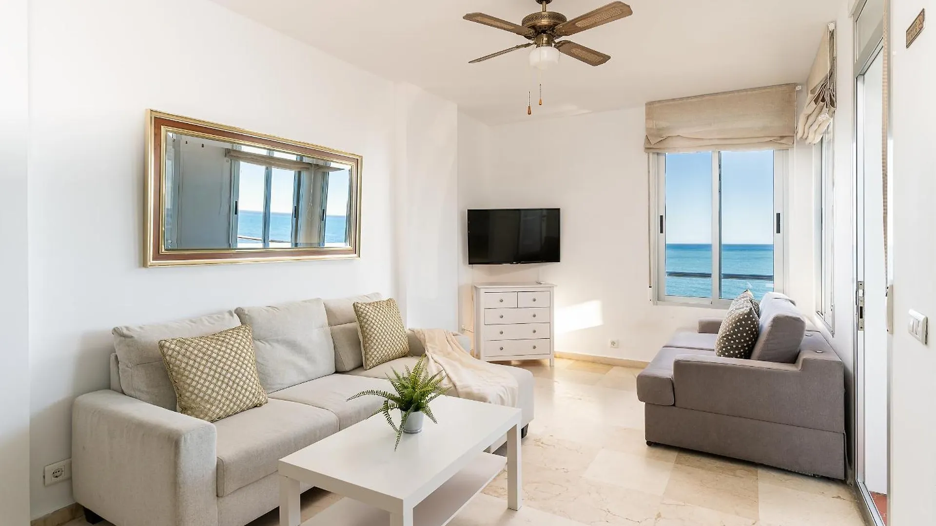 Monko Brisas Del Mar Apartment Torremolinos