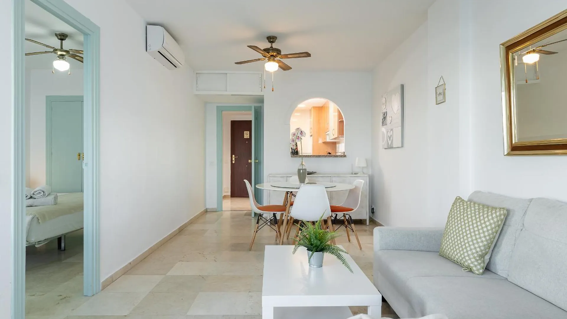 Monko Brisas Del Mar Apartment Torremolinos Spain